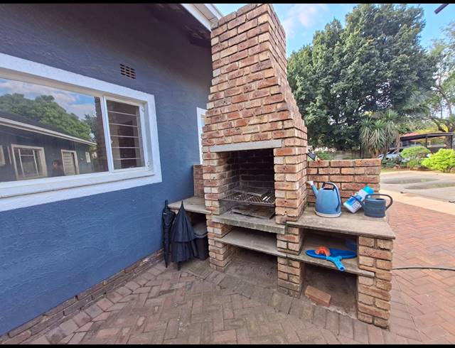 4 BEDROOM FREEHOLD FOR SALE IN GLEN MARAIS